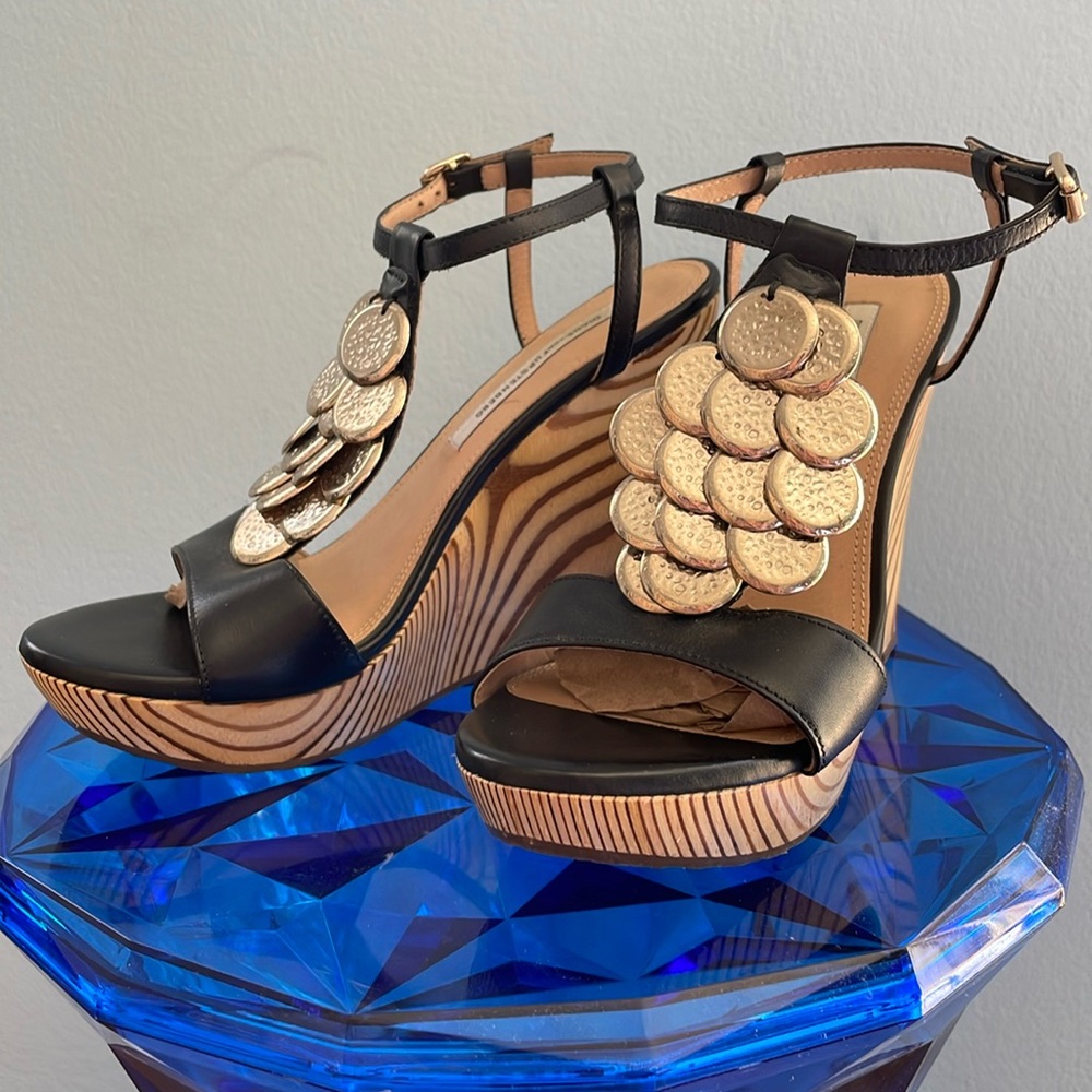 Diane von Furstenberg WEDGE Heels Shoes 6.5 Leather STEFY Platform Gold Sandals